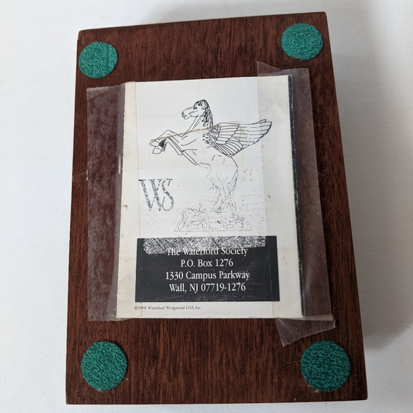 1999 Waterford Crystal Pegasus Legends and Lores 7 inch sculpture with wood base - Picture 12 of 14